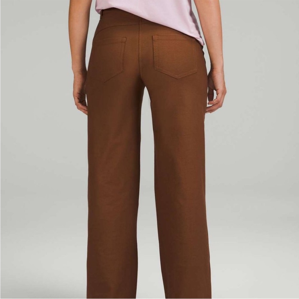 lululemon athletica brown city sleek pant!